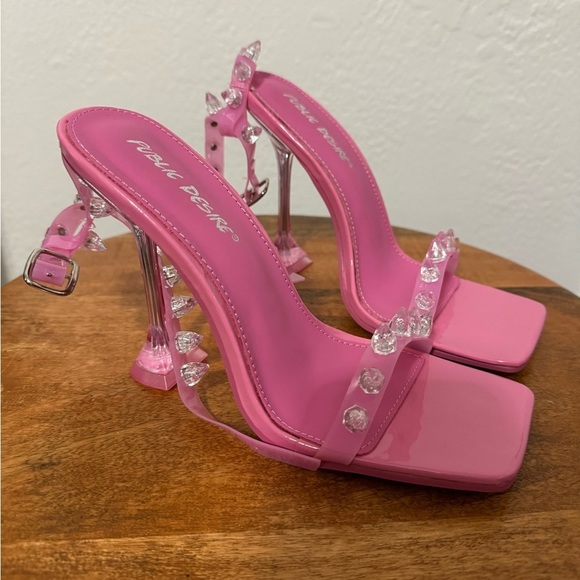 NWT Public Desire “Sydney” Pink Spike heels - Picture 5 of 7